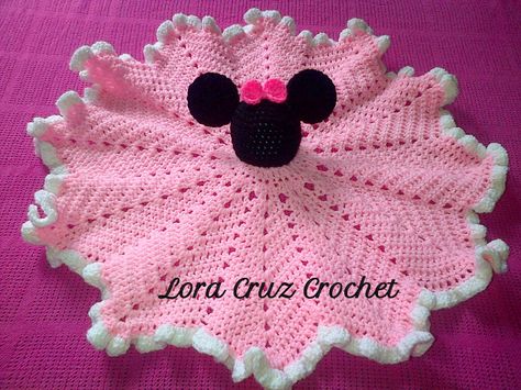 Minnie Mouse lovey Lovey Free Pattern, Crochet Lovey Free Pattern, Crochet Security Blanket, Lovey Baby Blanket, Diy Knit Blanket, Lovey Crochet, Lovey Pattern, Crochet Lovey, Crochet Disney