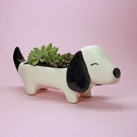 Animal Pottery, Mini Gardens, Pottery Animals, Sculpture Art Clay, Animal Planters, Clay Diy Projects, Tanah Liat, Keramik Design, Garden Pottery