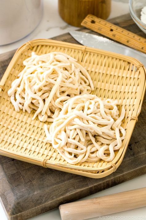 Let's learn how to make udon noodles from scratch with the traditional Japanese method. It's easy & fun and you will be rewarded with delicious chewy homemade noodles that are far more superior than store-bought ones! #udon #udonnoodle | Easy Japanese Recipes at JustOneCookbook.com How To Make Udon Noodles, Udon Noodle Recipe, Noodles From Scratch, Handmade Noodles, Noodle Recipes Homemade, Udon Noodles Recipe, Udon Recipe, Yaki Udon, Udon Noodle Soup