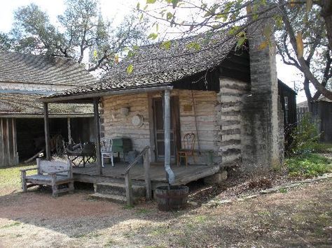 log cabins | Pioneer Museum Complex - Fredericksburg - Reviews of Pioneer Museum ... Cajun Cottage, Pioneer Homestead, Pioneer Cabin, Farm Cabin, Louisiana Plantations, Old Cabins, Log Cabin Interior, Southern Plantations, Cabin Tiny House