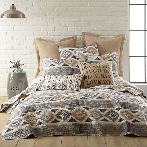 This Santa Fe quilt or sham will give your bedroom a western, chic update. In gray, gold.FEATURESReversible design Geometric patternWestern style SIZINGTwin quilt: 68'' x 86''Full/Queen quilt: 88'' x 92''King quilt: 92'' x 106''Standard sham: 20" x 26"CONSTRUCTION & CARECottonMachine washImported Color: Grey. Gender: unisex. Age Group: adult. Unique Beds, Bed Sets, King Quilt, Quilt Set, Reversible Quilt, Queen Quilt, Quilt Sizes, Quilt Sets, Zara Home