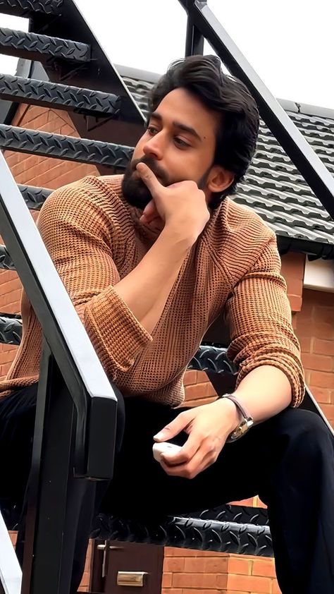 Bilal Abbas Khan, Bilal Abbas, Classy Outfits Men, Men Haircut Styles, Stylish Men Casual, Best Poses For Men, Poses For Men, Cute Couple Pictures, My Crush