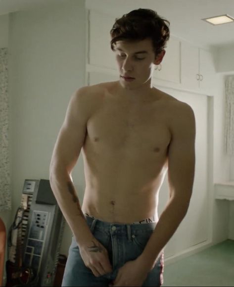 Shawn Mendes Pictures, Hot Shawn Mendes, Shawn Mendes Shirtless, Famous Babies, Shawn Mendes Imagines, Shawn Mendes Wallpaper, Canadian Men, Zac Efron, Shawn Mendes