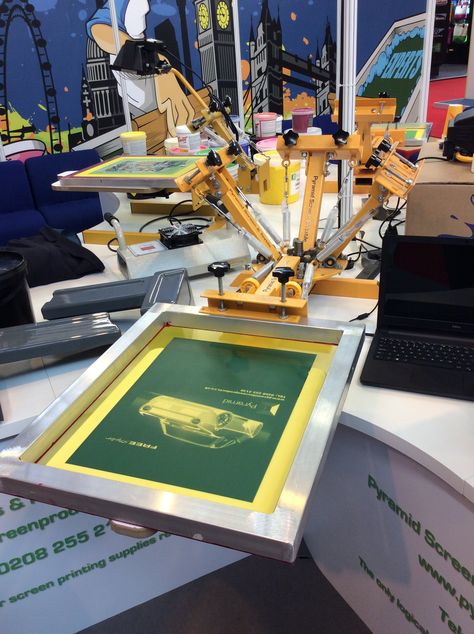 Our Manual 4 Colour Press on show at Printwear and Promotion 2016!, a great machine for a great show :) Screen Printing Supplies, Print Techniques, Diy Screen, Diy Screen Printing, Screen Printing Art, Art 2024, Print Production, Toddler Learning Activities, Fine Print