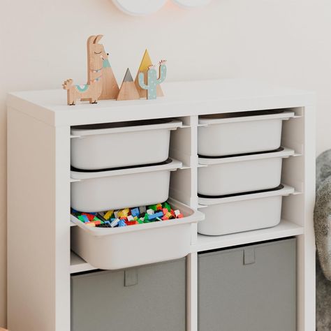 Kallax Halterung für Trofast Boxen, Schienensystem für Spielzeug-Kiste, auch passend für Expedit Würfelregal (Mit 3x Box (weiß)) : Amazon.de: Handmade-Produkte Toddler Room Storage, Kallax Kids Room, Boy Toy Storage, Kallax Insert, Kids Bedroom Storage, Storing Toys, Ikea Trofast, Kallax Shelf, Baby Zimmer