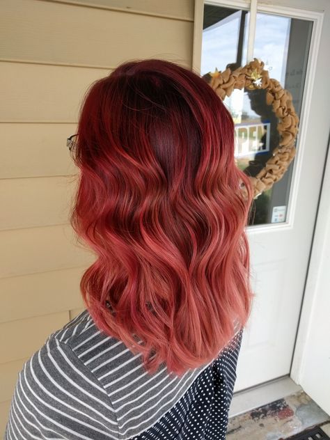 Red Hair Melted Roots, Rose Ginger Hair, Red To Rose Gold Hair, Rose Gold Red Hair, Rose Gold Shadow Root, Fall Color Melt, Red Color Melt Hair, Rooted Pink Hair, Copper Red Hair Color Balayage Rose Gold