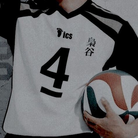 Pulling Closer By Waist, Volleyball Aesthetic Pictures, Volleyball Pfp, Aesthetic Volleyball, Volleyball Aesthetic, Haikyuu Aesthetic, Volleyball Outfit, Volleyball Photography, Volleyball Wallpaper