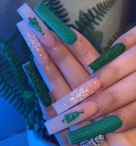 Acrylic Nails Winter, Nail Art Noel, Year Nails, Green Acrylic Nails, Long Acrylic Nail Designs, Blue Acrylic Nails, Winter Nails Acrylic, Nails Winter, Work Nails