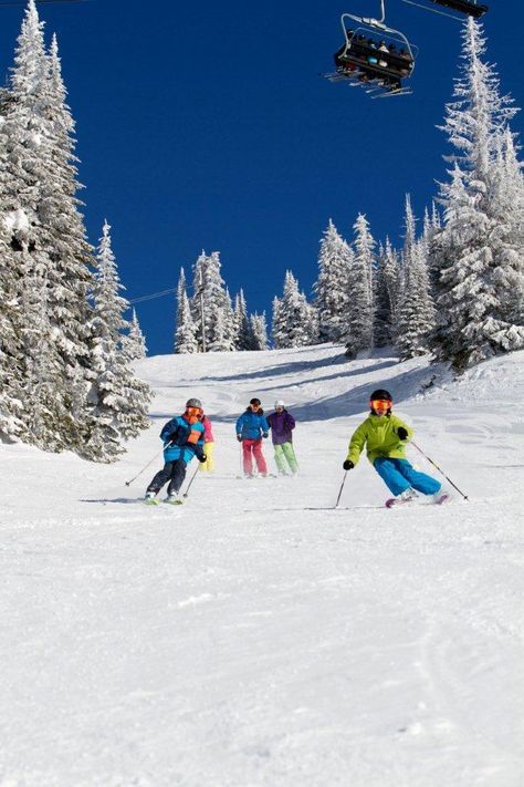 Skiing Family, Family Skiing, Ski Inspiration, Snowboarding Photography, Ski Culture, Family Ski, Ski Family, Ski Season, Mountain Retreat