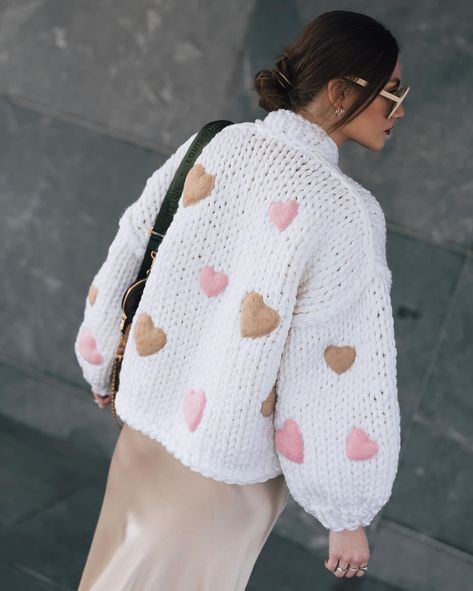 ORDER NOW! The Heartfelt cardigan will transform your spring wardrobe 🤍🩷🧸🤎 #spring #fashion #knitwear #chunky #knit #cardigan #hearts #trend #mumshandmade #streetstyle #bloggerstyle Fashion Knitwear, Chunky Knit Cardigan, Spring Wardrobe, Chunky Knit, Order Now, Knit Cardigan, Spring Fashion, Fashion Blogger, Knitwear