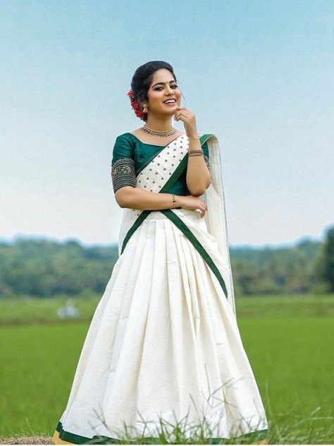 Half Saree Traditional Kerala, Kerala Traditional Half Saree Designs, Dhawani Designs Kerala Onam, Dhawani Set, Set Half Saree Kerala, Kerala Davani Set, Dhawani Designs Kerala, Set Pavada And Blouse, Set Saree Blouse Designs Kerala