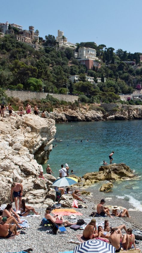 Travel Nice France, Nice France Aesthetic, Nice France Photography, French Beaches, Nice France Beach, South Of France Travel, French Core, Dinard France, Nice Paris