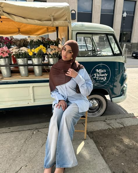 faten ♡ | i 🤎 flowers | Instagram Hijabi Summer Outfits Casual, Casual Hijabi Outfits, Hijabi Fall Outfits, Hijabi Outfits Casual Summer, Outfit For Hijab, Hijab Fashion Aesthetic, 2024 Ootd, Summer Modest Outfits, Outfit Ideas Simple