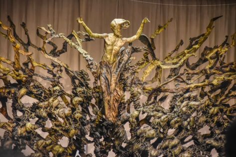 Fazzini’s The Resurrection – The Vatican’s creepy sculpture behind the pope – Public Delivery Vatican Art, Garden Of Gethsemane, Jesus Second Coming, Jesus Statue, Tate Gallery, The Pope, Vatican Museums, Jesus Resurrection, The Vatican