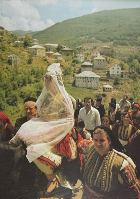 📍galichnik, macedonia 🫶🏼 Balkan Folklore, Serbia Aesthetic, Balkan Aesthetic, Balkan Culture, Ancient Macedonia, Serbian Clothing, Croatian Wedding, Albanian Culture, Book Cover Art