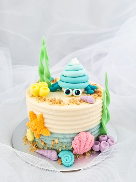 Hermit Crab Birthday Cake, Hermit Crab Birthday Party, Crab Birthday Cake, Crab Birthday Cakes, Sea Party Food, Ocean Cake, Beach Themed Cakes, Sea Cake, Ocean Cakes