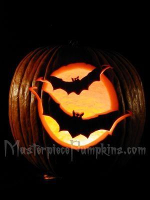 Pumpkin Carving Ideas Bats, Bat Jackolantern, Pumpkin Carving Bat, Bat Pumpkin Carving, Small Pumpkin Carving Ideas, Kids Pumpkin Carving, Pumpkin Carve, Cute Pumpkin Carving, Pumpkin Carving Kits