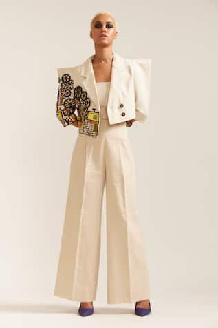 Buy Beige Linen Embroidered Applique Lapel Paint Stain Cropped Blazer With Pant For Women by Mini Sondhi Online at Aza Fashions. Black Womens Suit, Neutral Color Outfits, Embroidery 3d, Linen Embroidery, Structured Jacket, Pant For Women, Embroidered Pants, Floral Jacket, Pink Jacket