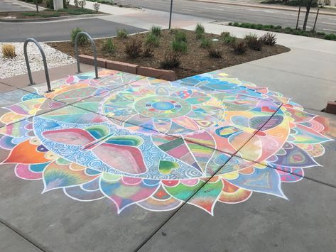 About 3 hours to paint outline with white tempera paint.  Staff at Trader Joe's in Boulder, Colorado filled in the color with chalk!  #chalkart #chalkmandala #chalk #mandala #boulder #colorado #traderjoes Chalk Mandala, Paint Outline, Chalk Wall, Sidewalk Chalk Art, Tempera Paint, Street Painting, Sidewalk Chalk, Boulder Colorado, Chalkboard Art