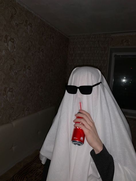 Chill Night, Ghost, Sunglasses