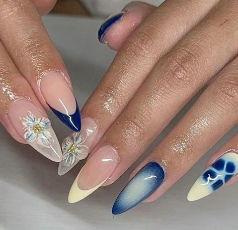 Malta Nails, Santorini Nails, Baby Blue Nails Ideas, Gold Chrome Nails, Eye Nails, Summery Nails, Cat Eye Nails, White Nail, Nails 2024