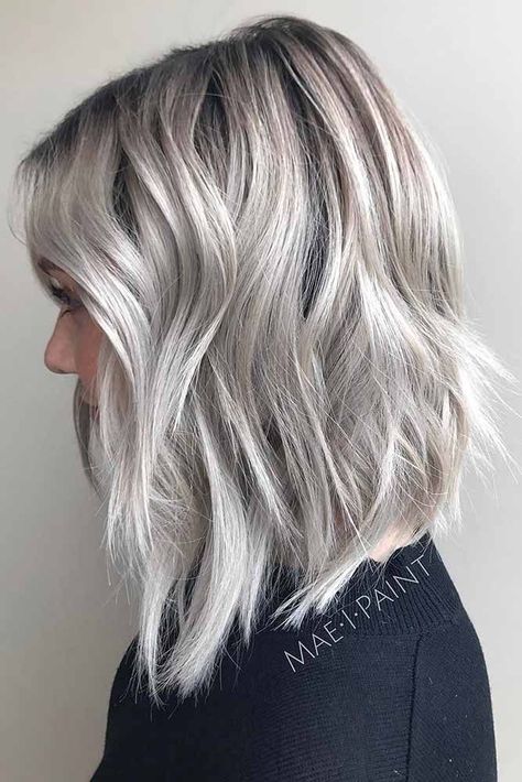 Silvery Blonde, Brunette Bob, Silver Blonde Hair, Woman Hairstyles, Shoulder Length Bob, Bob Hairstyles For Thick, Bob Hairstyles With Bangs, Cool Short Hairstyles, Choppy Bob Hairstyles