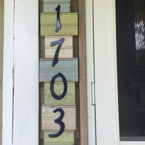 Salvaged Wood Projects, Number Ideas, Wood Projects For Beginners, Work Tips, Reclaimed Wood Projects, Scrap Wood Projects, House Number Sign, Diy Holz, Wood Pallet Projects