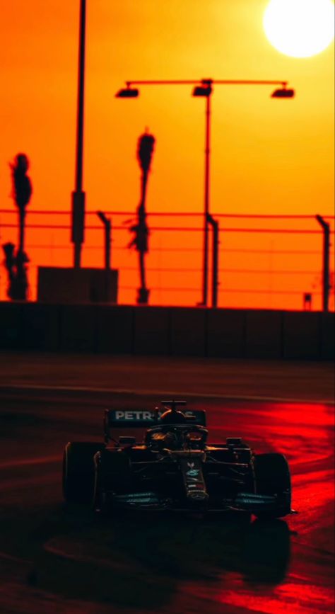 Subtle F1 Wallpaper, Lewis Hamilton Phone Wallpaper, F1 Sunset, F1 Aesthetic Wallpaper, F1 Wallpaper Aesthetic, Cinema Wallpaper, Formula 1 Laptop Wallpaper Hd, Formula 1 Wallpapers Desktop, F1 Desktop Wallpaper Hd 1080p