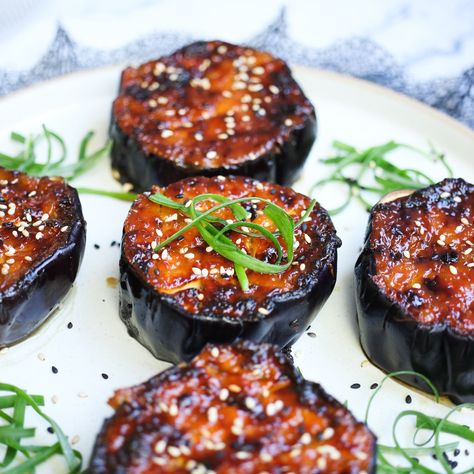 Miso Glazed Eggplant (Air Fry or Baked) Baked Aubergine Recipe, Miso Glazed Eggplant, Miso Eggplant Recipes, Japanese Miso Eggplant Recipe, Eggplant Recipes Baked, Thai Eggplant Recipes, Japanese Eggplant Recipe, Best Eggplant Recipes, Asian Eggplant