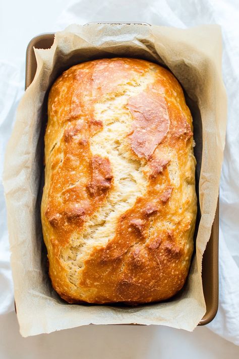 Easy Greek Yogurt Quick Bread Recipe Greek Yogurt Bread, Greek Bread, Yogurt Bread, Lemon Brownies, Quick Bread Recipe, Bread Quick, Breads And Pastries, Bread Crackers, Greek Yogurt Recipes