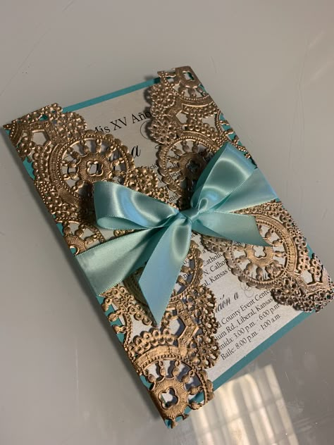 Turquoise Quinceanera Decorations, Jasmine 15 Theme, Jasmine Quinceanera Theme, Jasmine Themed Quinceanera, Blue Birthday Card Ideas, Aladdin Quinceanera Theme, Aqua Quinceanera Decorations, Tiffany Blue Quinceanera, Teal Quince Invitations