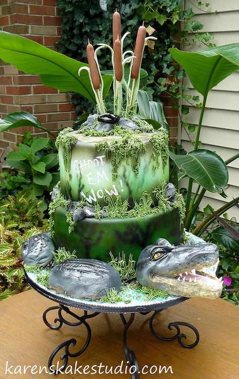 Swamp Cake, Alligator Cake, Gator Party, Alligator Birthday Parties, Swamp Party, Alligator Party, Exquisite Cakes, Alligator Birthday, Snake Cakes