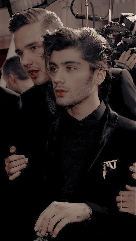 Ziam Mayne, One Direction Background, Zayn Malik Photos, Joker Poster, Aesthetics Wallpaper, Zayn Malik Pics, One Direction Wallpaper, Black App, One Direction Photos