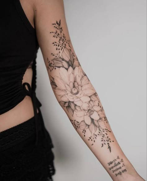 Feminine Tattoo Sleeves Fine Line, Floral Filler Tattoo Ideas, Underarm Tattoo, Animal Tattoos For Women, Feminine Tattoo Sleeves, Forarm Tattoos, Fine Line Tattoo, Floral Tattoo Sleeve, Delicate Tattoo