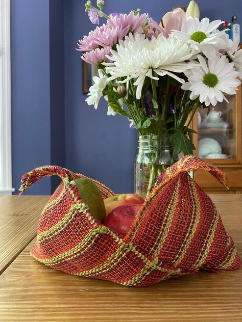 Bento-inspired Bag pattern Makes 2 WEAVING PATTERN for Rigid | Etsy Rigid Heddle Loom, Bento Bag, Heddle Loom, Bento Bags, Origami Folding, Sac Lunch, Weaving Projects, Handspun Yarn, Weaving Patterns