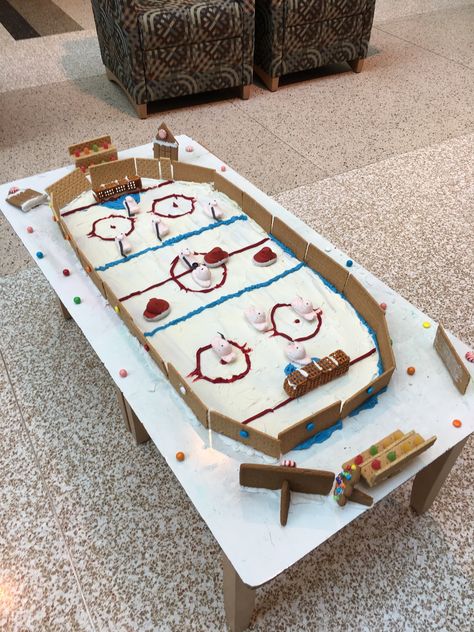 Gingerbread House Parties, Ice Skating Rink, Skating Rink, Ice Rink, Fun Easy Crafts, Hockey Stick, Nhl Hockey, Hockey Rink, Ice Skating