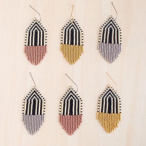 Short Fringe Beaded Earrings, Mini Beaded Fringe Earrings, Yellow Beaded Fringe Earrings, Bohemian Gold Woven Beaded Earrings, Gold Bohemian Beaded Fringe Earrings, Stitch Earrings, Earrings Tutorial, Brick Stitch Earrings, Earring Tutorial