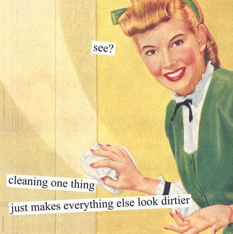 Have you ever come across these pictures with retro ladies smiling combined with sarcastic tongue-in-cheek captions? If you have, and also found them funny, then this article is your cup of tea. Vintage Humor Retro Funny, Anne Taintor, Retro Pictures, Vintage Illustrations, Funny Christmas Cards, Retro Humor, Super Quotes, Sarcastic Quotes Funny, Memes Humor