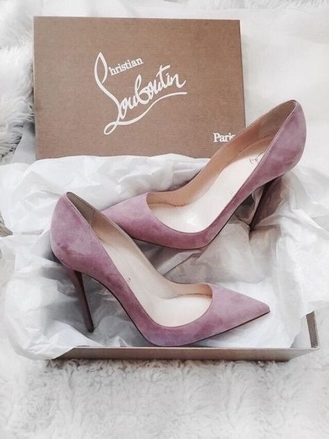 mauve | aesthetic Purple Heels Wedding, Mauve Heels, Dream Wedding Shoes, Heels Aesthetic, Purple Heels, Wedding Shoes Bride, So Kate, Christian Louboutin Heels, Louboutin Heels