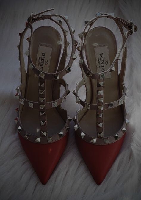 Valentino Heels, Success Motivation, Red Valentino, Valentino Studs, Dark Aesthetic, Vision Board, Heels, Red