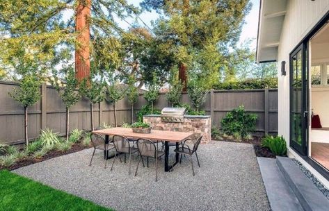 Top 40 Best Gravel Patio Ideas - Backyard Designs Gravel Patio Ideas, Patio Ideas Backyard, Stone Backyard, Pea Gravel Patio, Gravel Patio, Backyard Designs, Small Patio Garden, Pea Gravel, Casa Exterior