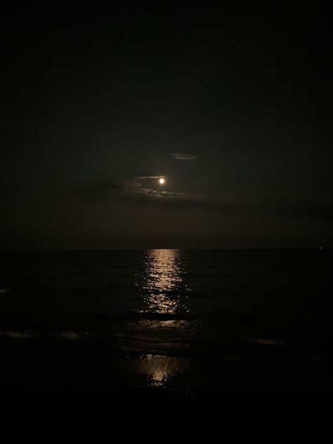 moon night sea waves art photography camera iphone 13 night mode vibes dark vintage wallpaper black tumblr aesthetic Soul Healing, Healing, Nature