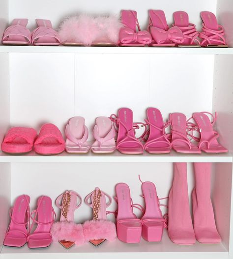 Pink Life, Pink Girly Things, Pink Vibes, Everything Pink, Pink Shoes, Pink Princess, Pretty Shoes, Dream Shoes, Barbie Girl