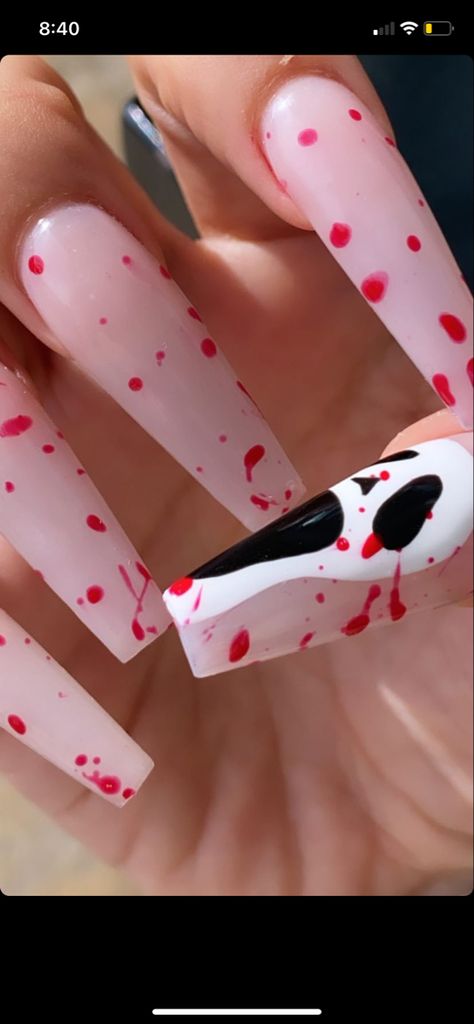 Ghost Face Nails, Scream Party, Scream Nails, Swirl Nail, Swirl Nail Art, Scream Ghostface, Nails Y2k, Top Nails, Nail Idea