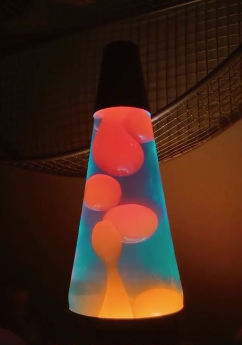 Vintage Lava Lamp, Lava Lamp Room Aesthetic, Lava Lamp Aesthetic Room, Aesthetic Lava Lamp, Lava Lamp Room, Lava Lamp Aesthetic, Retro Lava Lamp, Cool Lava Lamps, Hippie Aesthetic