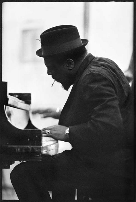 If it wasn't for Thelonious Monk we wouldn't have THELONIOUS MONK (1917–82), the 20th century's most individual jazz pianist and composer, voicing spaces ... Piano Jazz, Morrison Hotel, Thelonious Monk, Playing The Piano, Blues Musicians, Jazz Art, Jazz Artists, Jazz Piano, Columbia Records