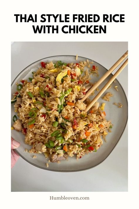 Thai Chicken And Rice Recipes, Thai Fried Rice Recipe Chicken, Chicken Fried Rice Thai, Thai Fried Rice Recipe Authentic, Thai Fried Rice Recipe, Thai Style Fried Rice, Spicy Chicken Fried Rice Recipe, Thai Curry Fried Rice, Fried Rice Thai Style