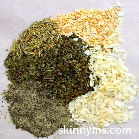 Greek Spices, Homemade Spice Mix, Spice Blends Recipes, Dehydrated Onions, Greek Seasoning, Homemade Spices, Homemade Seasonings, How To Dry Rosemary, Spices And Herbs