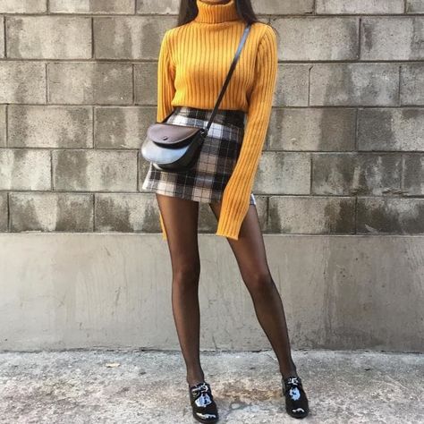 Checked Pelmet Mini Skirt  /Perfect mini skirt with yellow sweater and bag , Buy here ,Great disco… Yellow Sweater Outfit, Sweater Outfit, Yellow Sweater, Mode Inspo, Plaid Skirt, Outfit Goals, Pastel Goth, Mode Inspiration, Fall Winter Outfits