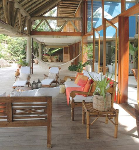 Rustic beach house in Brazil - dream house. Love the outdoor living space Brazilian Interior, Forested Mountains, Rustic Beach House, Travel Venice, Tropical Beach Houses, Tropical Living, Coastal Living Rooms, Tropical House, Tropical Beaches